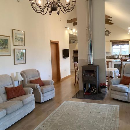 Orchard Cottage, Clematis Cottages, Stamford. Accessible Luxury Home. Экстерьер фото